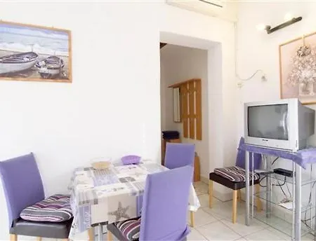 Gostinjska kuća Burmy