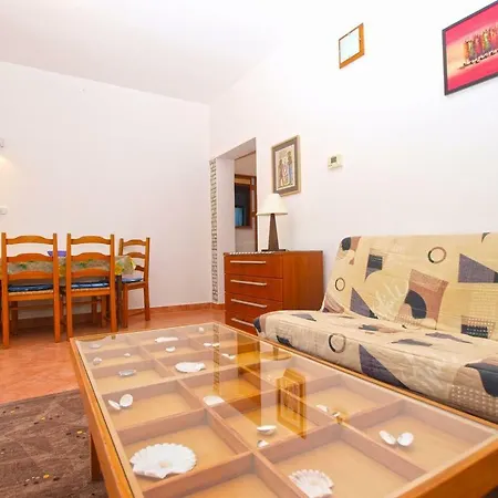 Burmy Gostinjska kuća Pula